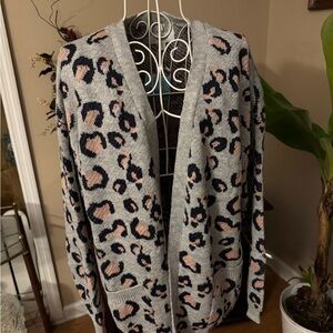 Hayden‎ Gray and Pink Leopard Cardigan